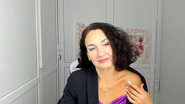 OliviaKateee online show from 07/21/26, 12:18