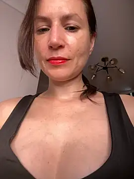 Lisse of striptease online show from 06/27/26, 01:39