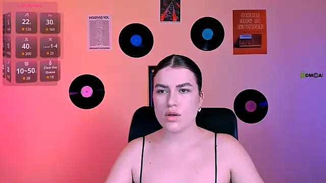 emma dark   online show from 06/25/26, 01:48