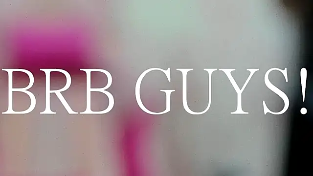 Snapshot of emma_luxx_ chatting on 07/11/26, 11:35 emma luxx online show from 07/11/26, 11:35