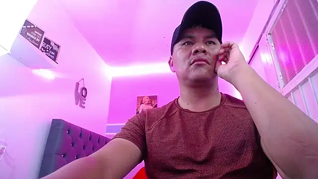 fuego moro online show from 06/30/26, 06:53