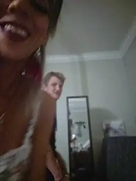 lil jiggly online show from 08/02/26, 04:33