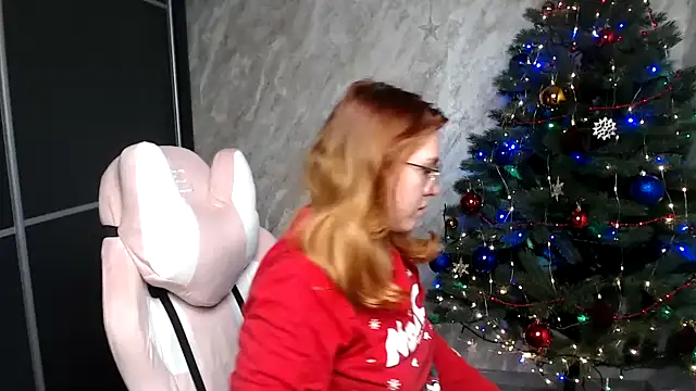 Snapshot of Reginasmilee chatting on 12/13/25, 11:54 Reginasmilee online show from 12/13/25, 11:54