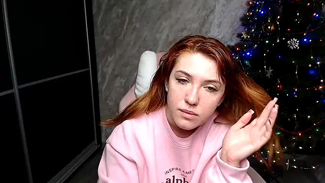 Snapshot of Reginasmilee chatting on 12/18/25, 12:38 Reginasmilee online show from 12/18/25, 12:38