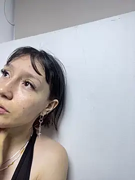 im lizzy17 online show from 06/30/26, 04:35