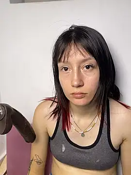 im lizzy17 online show from 07/24/26, 05:49
