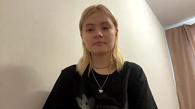 Jeneienal 1 online show from 07/25/26, 02:47