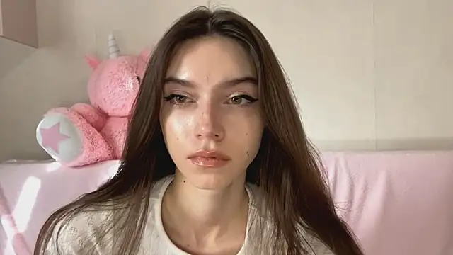 JosefineWahler online show from 06/25/26, 03:05