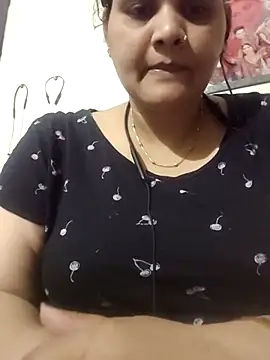 Snapshot of Sejalpari chatting on 07/01/26, 01:24 Sejalpari online show from 07/01/26, 01:24