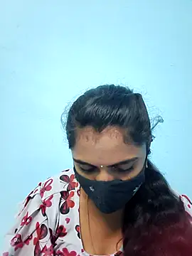 Snapshot of Megavarthinii chatting on 07/06/26, 10:12 Megavarthinii online show from 07/06/26, 10:12