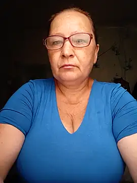 Snapshot of NikolettaLove077 chatting on 06/25/26, 05:45 NikolettaLove077 online show from 06/25/26, 05:45
