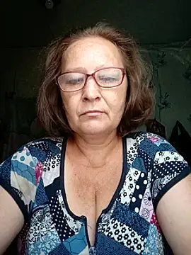 Snapshot of NikolettaLove077 chatting on 06/30/26, 06:47 NikolettaLove077 online show from 06/30/26, 06:47
