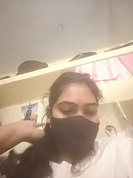Cute-girlyy online show from 07/11/26, 04:26