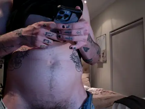 NAUGHTYSHAUDY online show from 06/24/26, 07:57