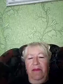 EmmaSwan555 online show from 07/05/26, 10:33