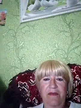 EmmaSwan555 online show from 07/06/26, 11:18