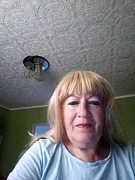 EmmaSwan555 online show from 07/12/26, 05:09