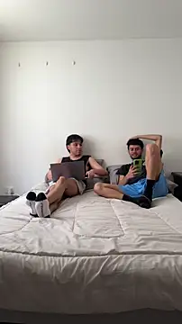midnight-guys online show from 07/02/26, 08:37