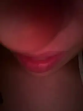 Snapshot of selinimm chatting on 07/02/26, 09:43 selinimm online show from 07/02/26, 09:43