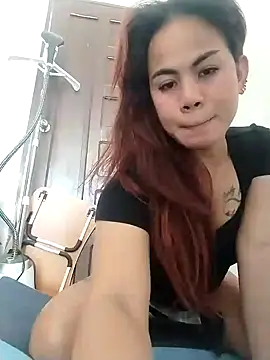 Snapshot of carla_69x chatting on 06/30/26, 06:03 carla 69x online show from 06/30/26, 06:03