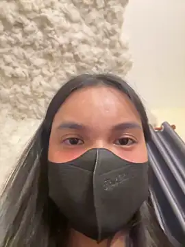   SweetPoison   online show from 06/27/26, 10:20