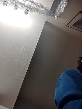 Rain13 Lil-if56 online show from 12/18/25, 09:37