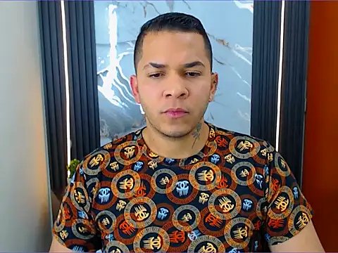 Snapshot of cristhian_gamboa chatting on 07/09/26, 04:49 cristhian gamboa online show from 07/09/26, 04:49