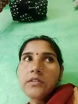 Snapshot of Seela_babu chatting on 06/30/26, 10:38 Seela babu online show from 06/30/26, 10:38