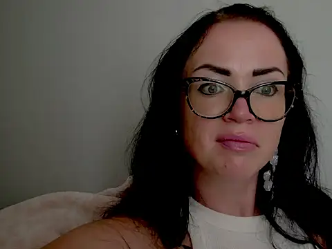 Call me Sugar  online show from 07/09/26, 10:52