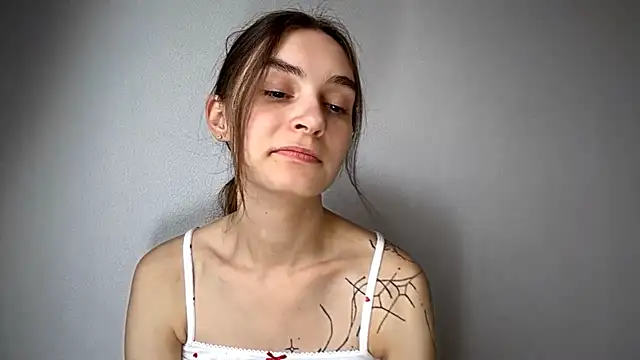 Snapshot of BibiCiarlo chatting on 07/04/26, 03:56 BibiCiarlo online show from 07/04/26, 03:56
