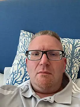 Snapshot of Tommolli chatting on 07/01/26, 02:51 Tommolli online show from 07/01/26, 02:51