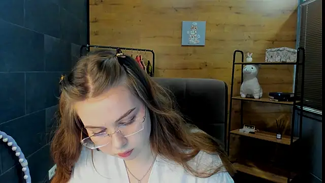 Snapshot of KellyyPalmer chatting on 07/16/26, 08:53 KellyyPalmer online show from 07/16/26, 08:53