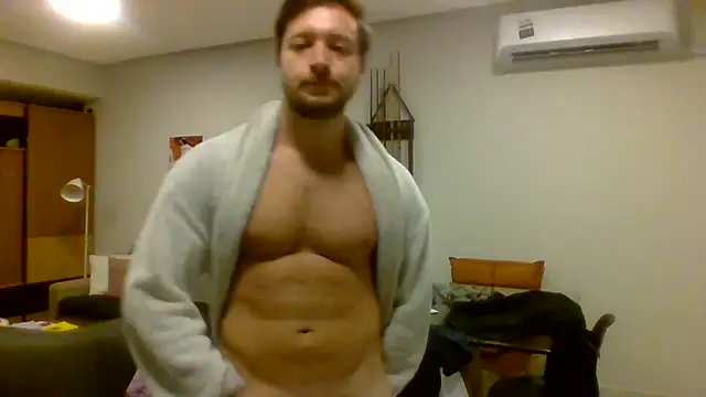 Snapshot of Mrgray28 chatting on 07/10/26, 11:51 Mrgray28 online show from 07/10/26, 11:51