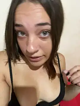 Snapshot of marinalopessss chatting on 07/03/26, 01:50 marinalopessss online show from 07/03/26, 01:50