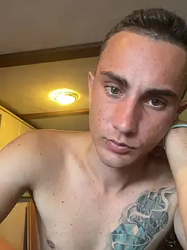 AlexitoTrendy22 online show from 08/02/26, 04:16