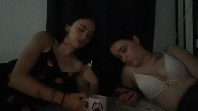 Snapshot of Venesuelalo_ chatting on 07/16/26, 01:50 Venesuelalo online show from 07/16/26, 01:50