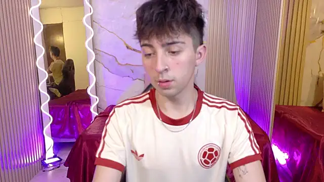 zane tay online show from 07/07/26, 07:18