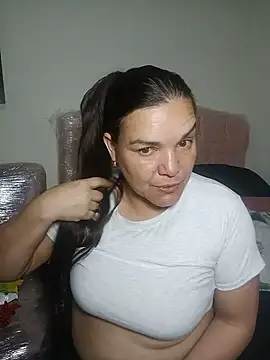 Zuleyka 47 online show from 07/12/26, 02:57