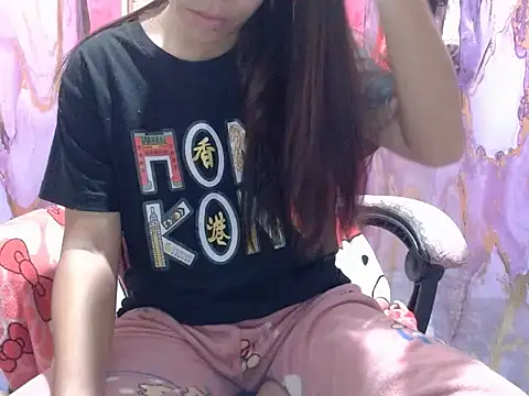 Urhot sexy yassy online show from 07/14/26, 01:08