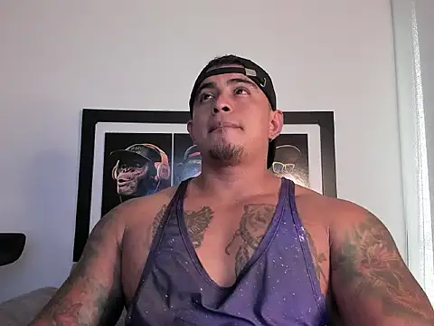 Snapshot of Maxcarrther chatting on 07/12/26, 06:32 Maxcarrther online show from 07/12/26, 06:32