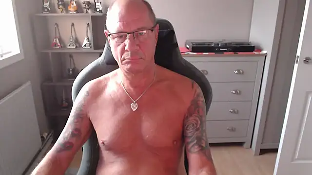 kellysomerset online show from 07/15/26, 04:51