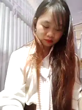 Snapshot of Chip-02 chatting on 07/09/26, 01:31 Chip-02 online show from 07/09/26, 01:31