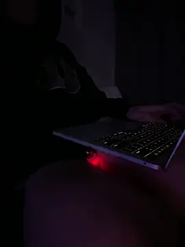 spiderlily7 online show from 07/09/26, 04:11