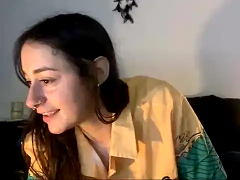 Snapshot of sweetcherry333 chatting on 07/10/26, 05:04 sweetcherry333 online show from 07/10/26, 05:04