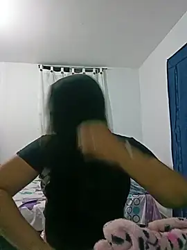 Snapshot of emma_boog chatting on 07/18/26, 12:26 emma boog online show from 07/18/26, 12:26
