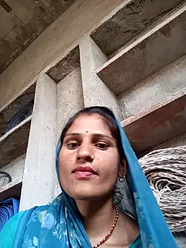 Snapshot of Santoshi7080 chatting on 07/10/26, 04:50 Santoshi7080 online show from 07/10/26, 04:50
