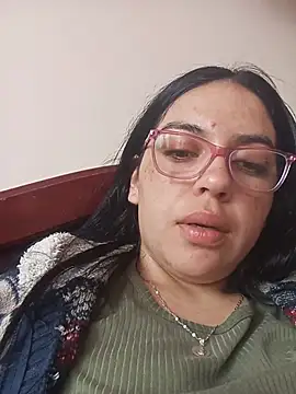 Snapshot of Julietitamor chatting on 07/14/26, 05:51 Julietitamor online show from 07/14/26, 05:51