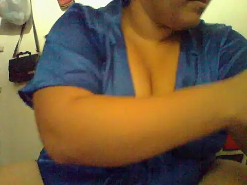 Andrea silva online show from 07/21/26, 08:33