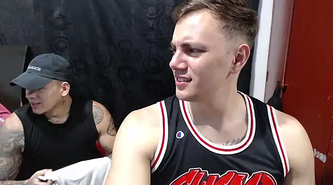 Snapshot of kike_energy chatting on 12/12/24, 07:37 kike energy online show from 12/12/24, 07:37