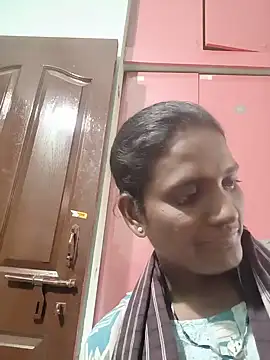 Snapshot of tamilchoclatebaby chatting on 07/11/26, 11:35 tamilchoclatebaby online show from 07/11/26, 11:35